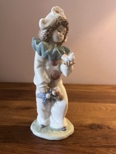 Nao by Lladro 1100 Nina