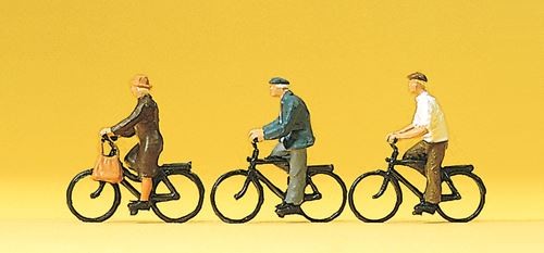 Cyclists elderly - -, (3)