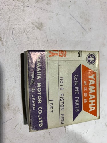 New genuine yamaha rd500 - ,