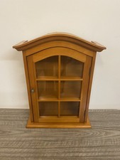 Vintage Style 3 Tier Curio