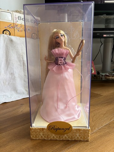 Rapunzel limited edition - limited, doll
