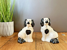 PAIR OF BESWICK KING CHARLES SPANIEL STAFFORDSHIRE MANTEL WALLY DOGS 6" 1378-6