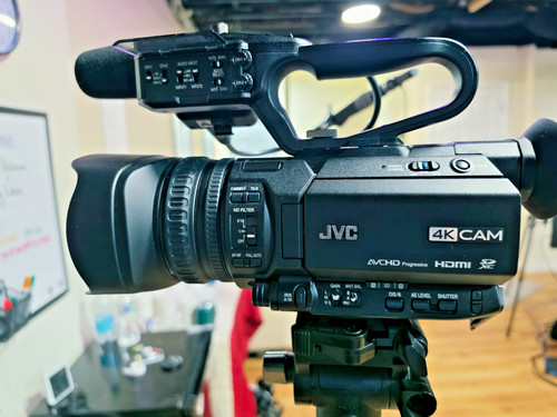 Jvc hm170u camcorder - jvc, gy-hm170u