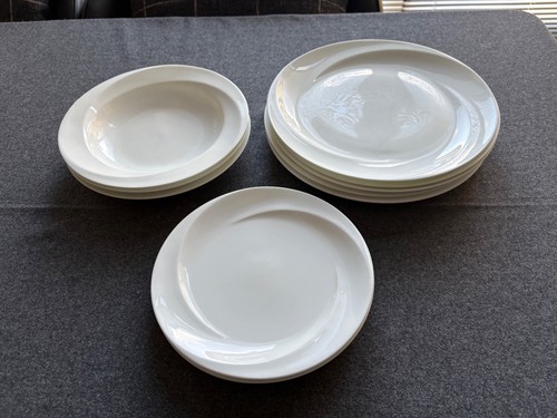 Wedgewood solar dinner set - 'solar’,