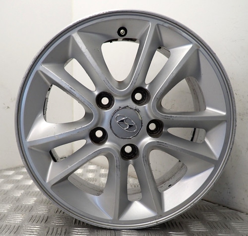 Hyundai i30 silver alloy - hyundai,