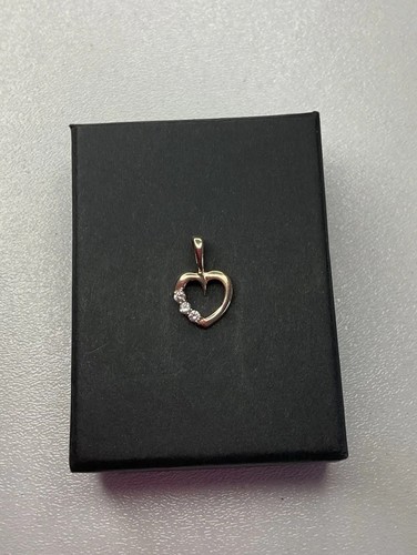 9ct yellow gold diamonds - 9ct, &