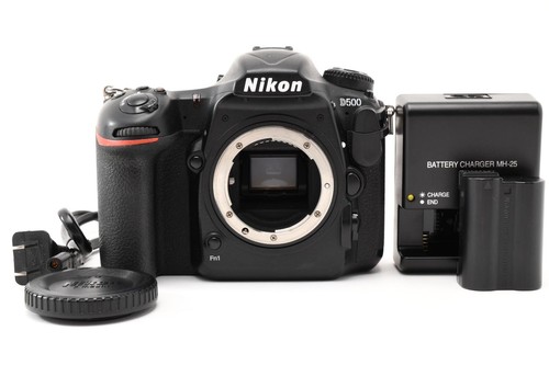 Near mint nikon - nikon, digital