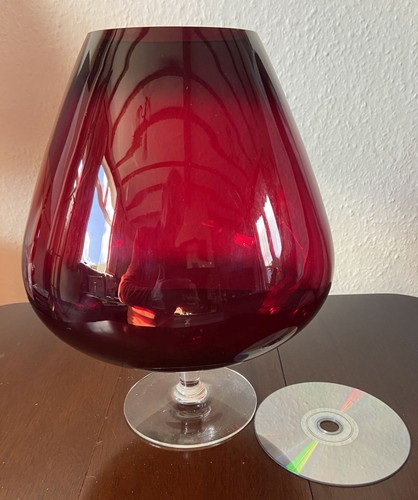 Vintage very large - vintage, red