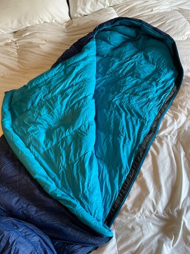 3 season down sleeping bag