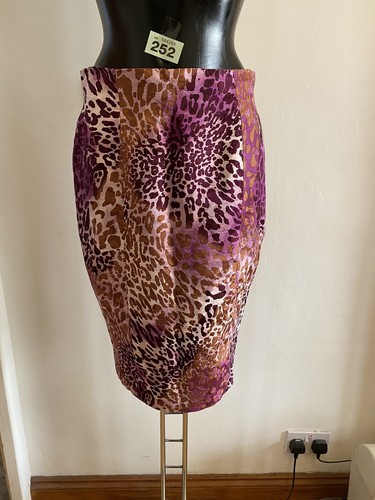 Maria coca skirt size - maria,