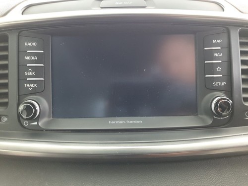 Kia sorento mk3 sat nav - 18-20,