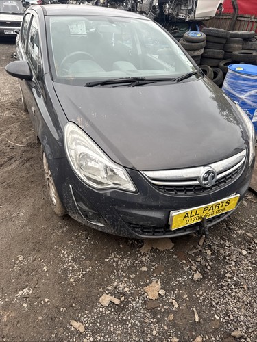 Breaking vauxhall corsa - breaking,