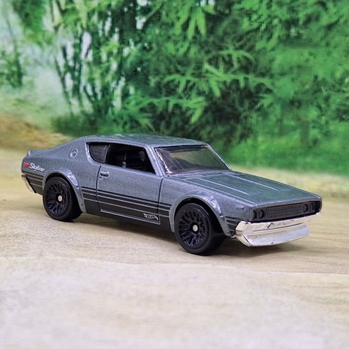 Hot wheels nissan skyline 2000 - nissan,