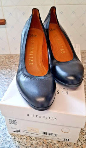 Black hispanita court - black,