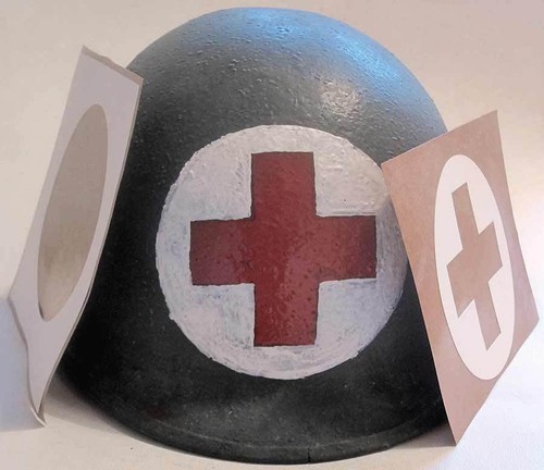 Ww2 medic helmet - helmet, stencil