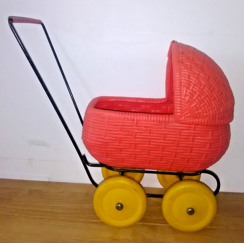 Vintage retro 1972 pink - vintage,