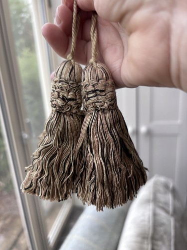 Key tassels large - x, new