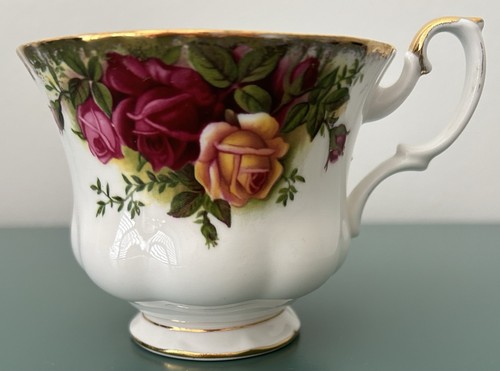 Vintage royal albert old - albert, "old