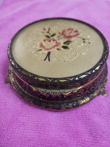 Vintage embroidered floral - vintage,