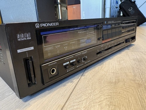 Vintage 1980s pioneer - 1980s, v200l