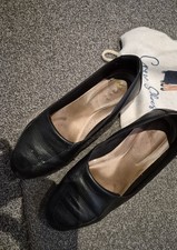 Cabin Crew Flats Well Worn