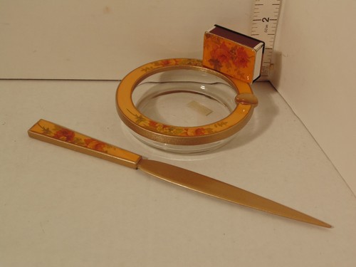 Vtg enameled metal - vtg,