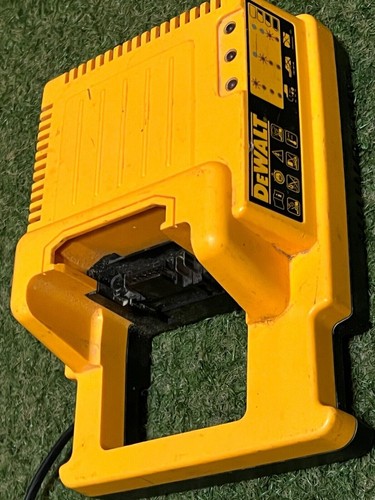 Dewalt de9000 charger 28v - charger, 28v/36v
