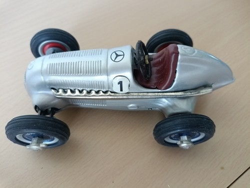 Schuco mercedes benz - mercedes-benz, tinplate