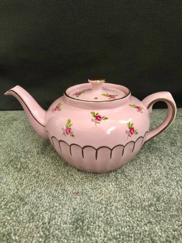 Vintage 1940s 50s - sadler, pink