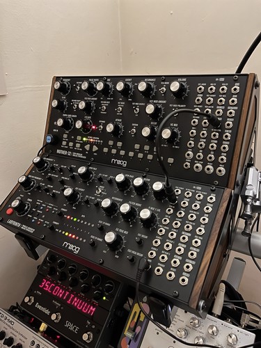 Moog labyrinth generative - labyrinth,