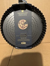 MasterClass Crusty Bake Fluted