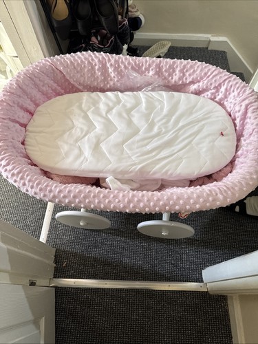 Baby moses basket with - basket, wheeled