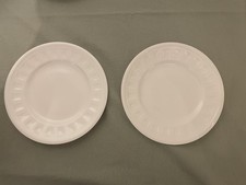 Set of 2 Wedgewood Colosseum 8