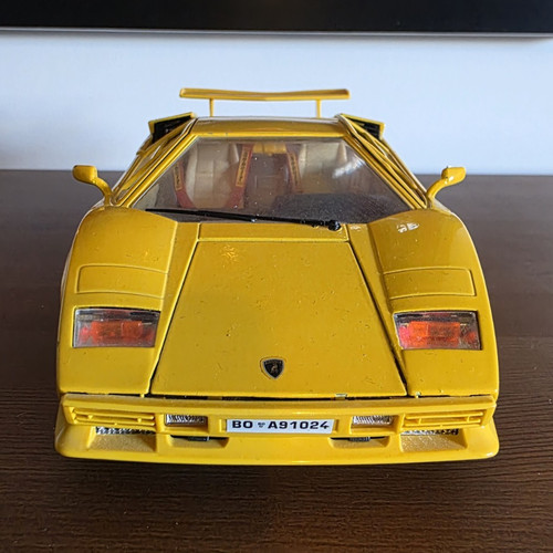 Bburago lamborghini countach - bburago,