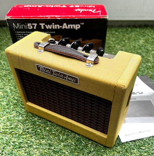 Fender mini twin amp - mini, ’57