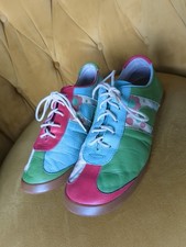 CAMPER Vintage Floral Size   6