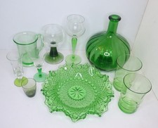 10x Green Vintage Glass Mixed