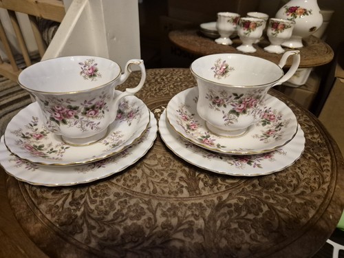 Royal albert bone china - albert,