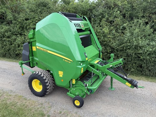 John deere v451m - deere, baler
