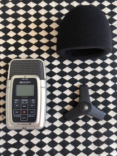 Zoom field recorder - zoom,