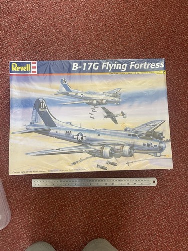 Revell 17g flying fortress - b-17g,