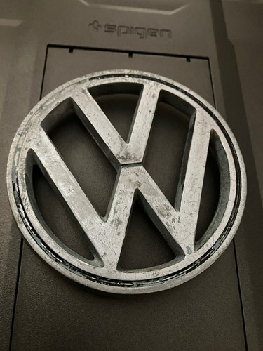 Beetle type bonnet badge - type,