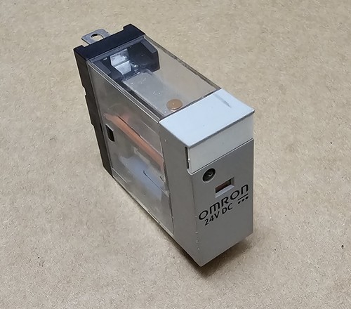 Omron relay vdc pin 10a - 5,