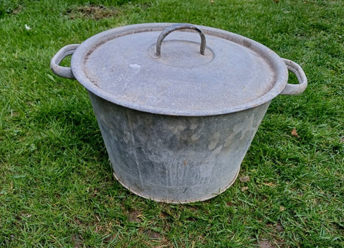 1940s galvanised gallon - 1940s, 3.5