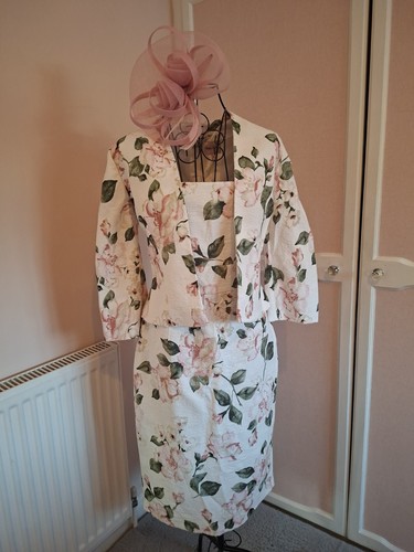 Phase eight size - eight, floral