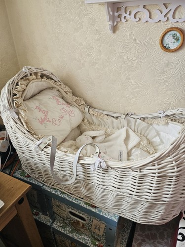 Wicker crib - wicker,