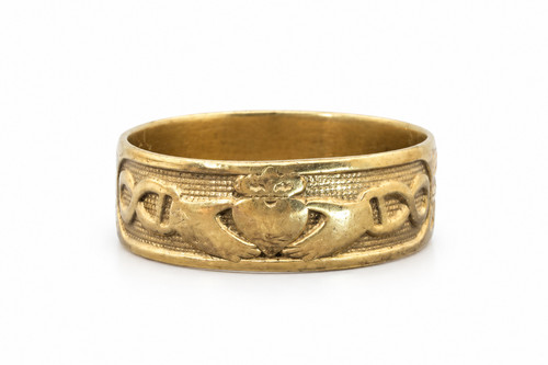 Gold claddagh ring - ring, 9ct