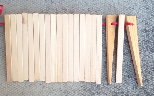 Wooden pegs for rabbit - pegs,