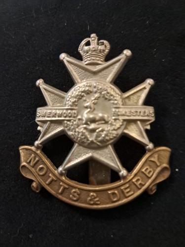 Sherwood foresters cap badge - sherwood,