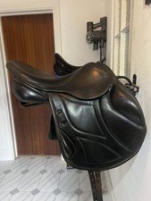 Ideal Impala Mono Flap Professional Jump Saddle 17.5" Medium/Wide. Brown. Used.